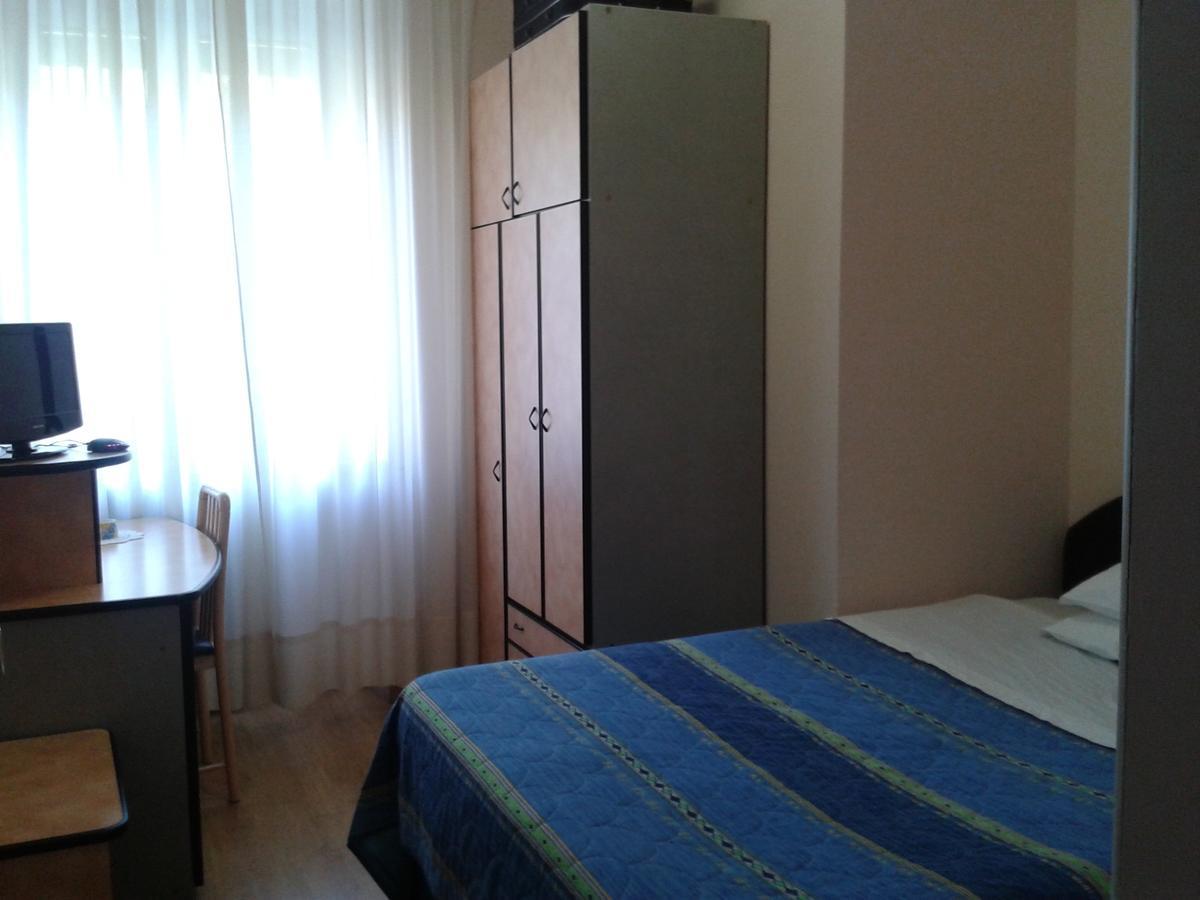 Albergo Tabiano Tabiano Terme Bagian luar foto